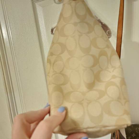 Coach Ava Chain Tote in Canvas Kahki n Chark with Gold Hardware matching pouch - Picture 7 of 12